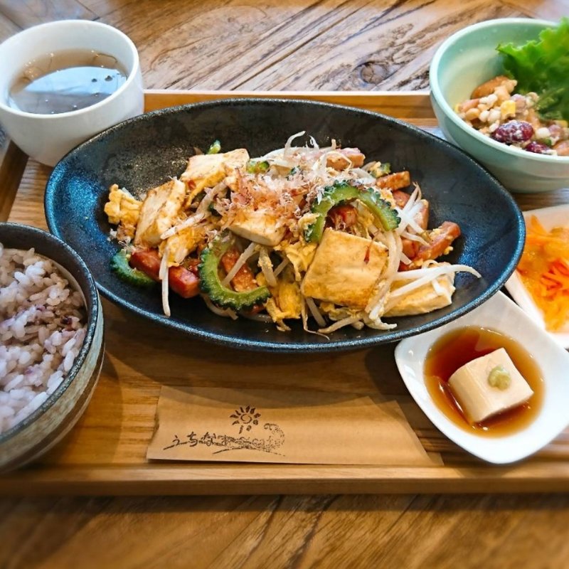 ゴーヤチャンプルーランチ(ぅちなぁ～cafe)