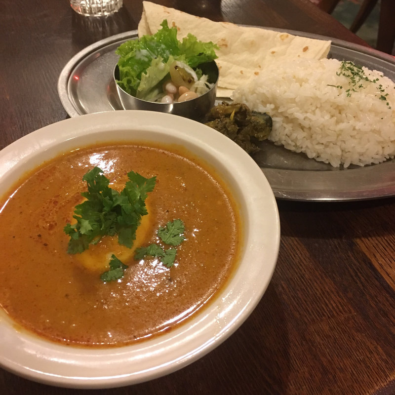 エッグカレー(カレー食堂 Hoja Nasreddin)