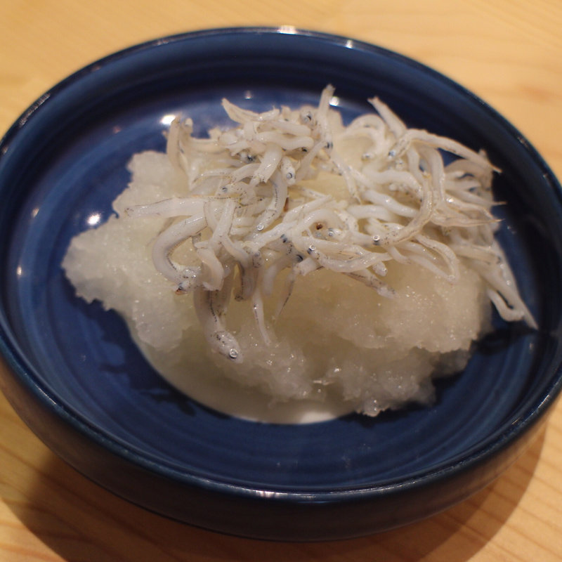 お通し（しらすおろし）(大衆食堂おへそ。)