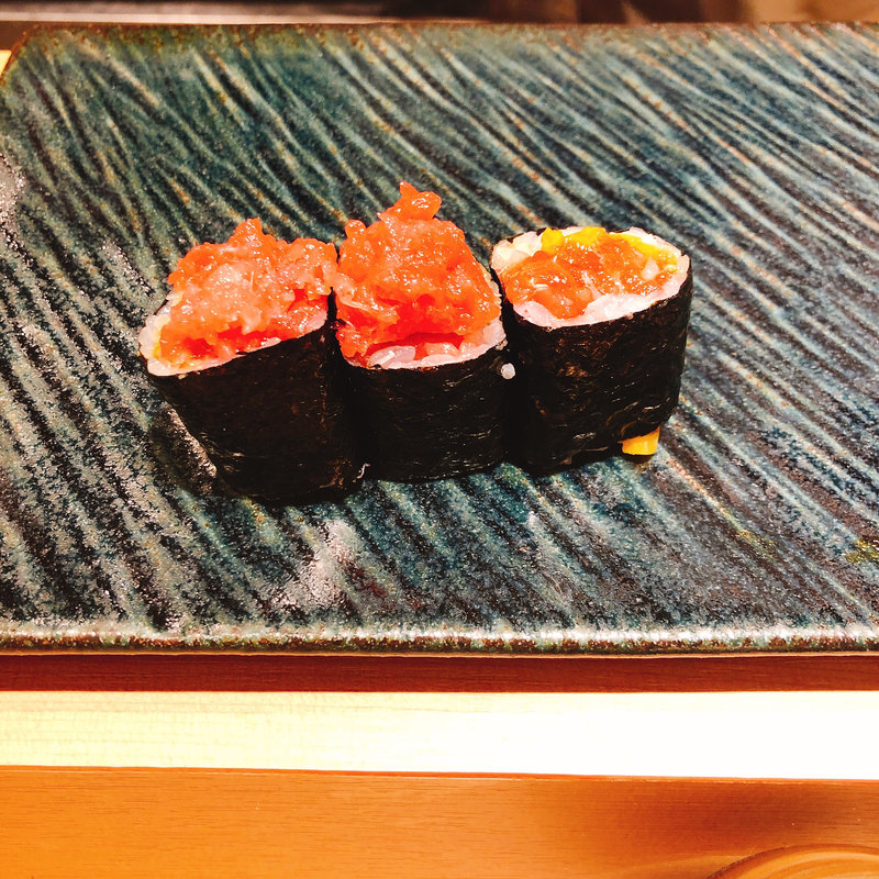 とろたく巻き(鮨  佐和)