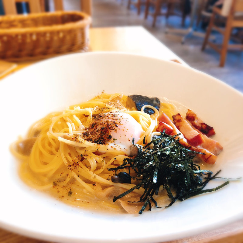 厚切りベーコンと半熟卵の豆乳カルボナーラ(こなな ルミネエスト 新宿店)