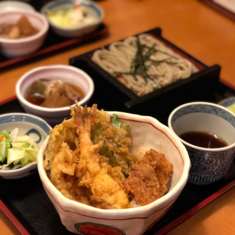 海老・タレカツ丼(一翔 女池インター店 （いっしょう）)