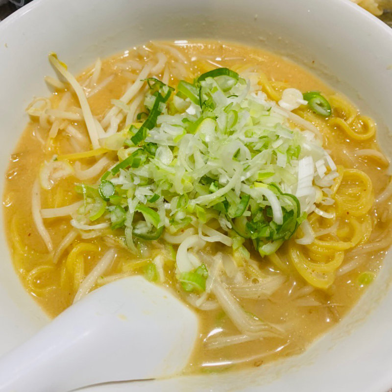 味噌ラーメン(名物やきとん とみちゃん町屋店)