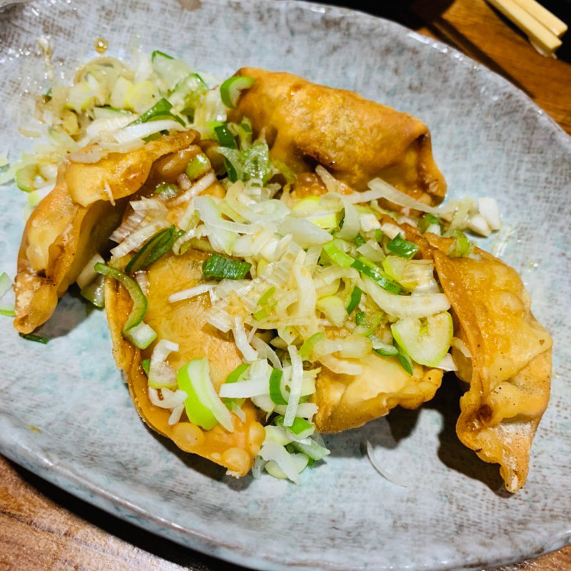 揚げ餃子(名物やきとん とみちゃん町屋店)