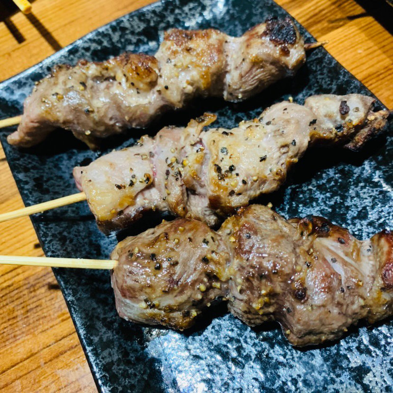 かしら(名物やきとん とみちゃん町屋店)