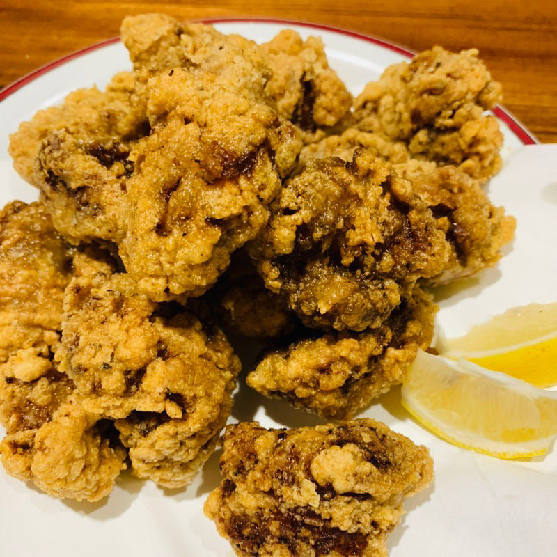 ハラミ唐揚げ(名物やきとん とみちゃん町屋店)