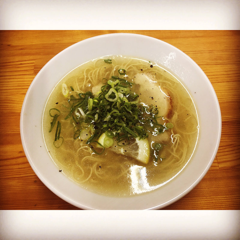 鶏塩らーめん(麺屋蓮々)