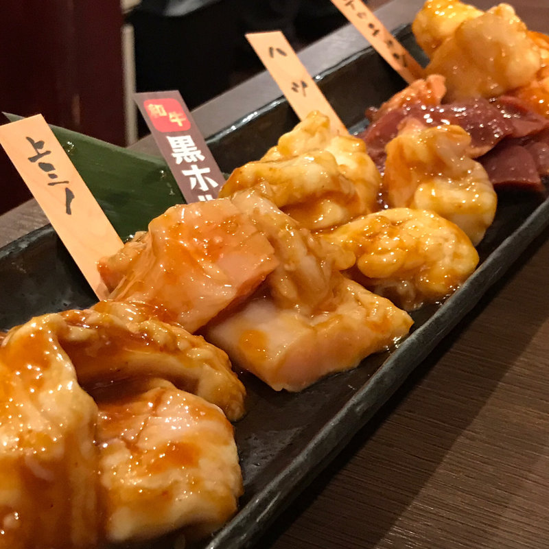 ホルモン人気盛(鶴橋酒場 情熱ホルモン)