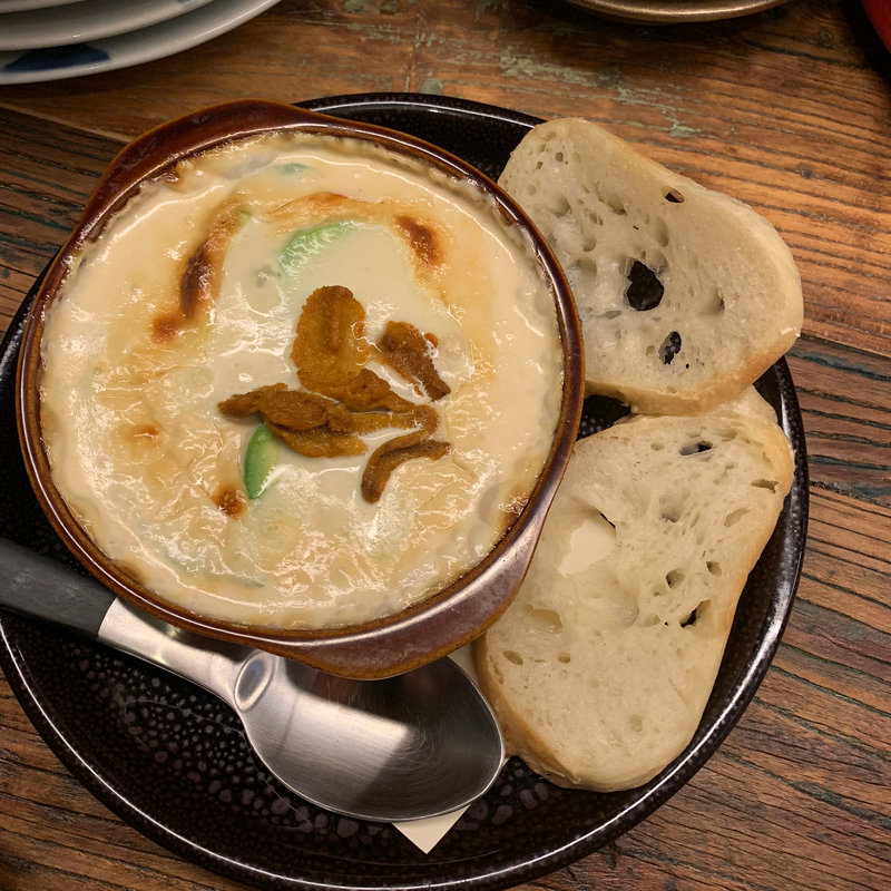 雲丹とアボカドのグラタン(夜台所BASE-CHIC(ベーシック))