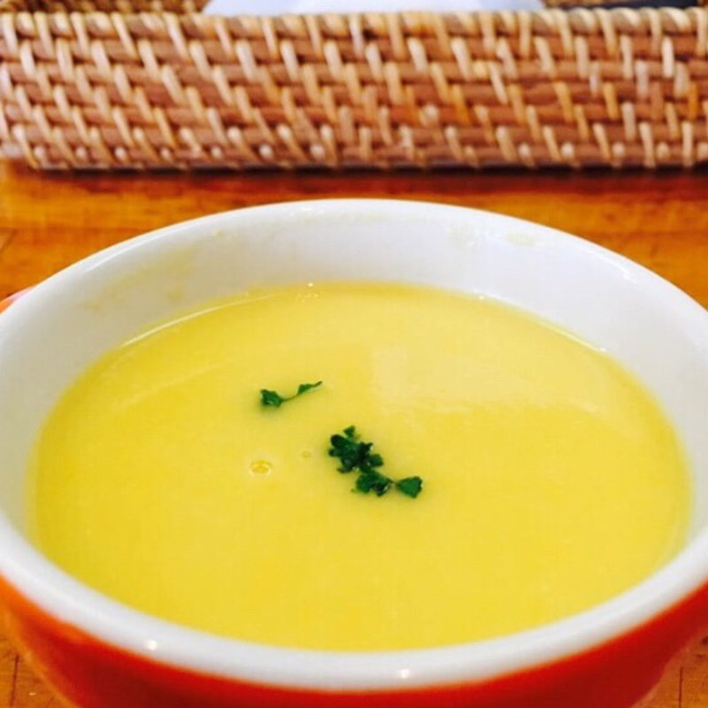 パンプキンスープ(洋食屋 青空 （ヨウリョクヤ アオゾラ）)