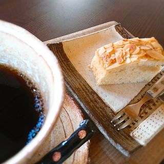 スパイシーケーキ(海のカフェ高木 )