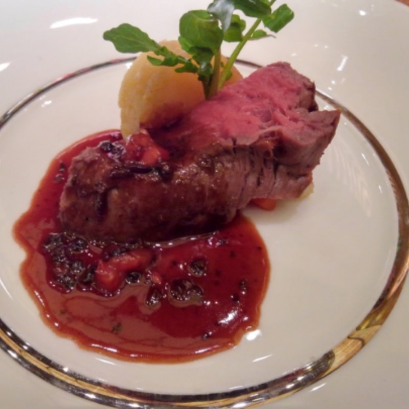 牛フィレ肉の低温ロースト(目黒雅叙園 )