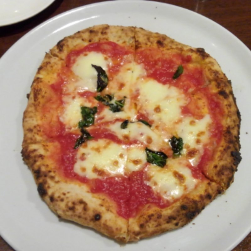 マルゲリータ Margherita(PIZZERIA luna e Dolce (ピッツェリア ルナ エ ドルチェ))