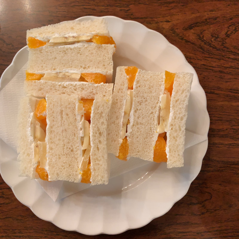 フルーツサンド(桃山)