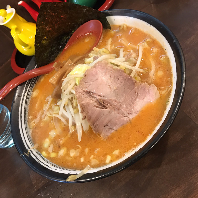 辛辛味噌ラーメン(北海道ラーメン 味噌自慢 ぼう屋)