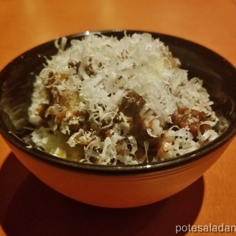 和牛ラグーとパルミジャーノのポテトサラダ(三鷹 和牛倶楽部)