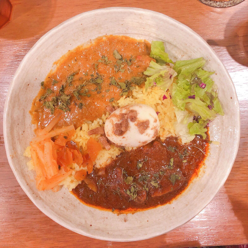限定カレー(SPICY CURRY 魯珈 （スパイシーカレー ろか）)