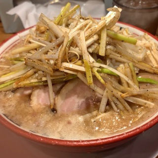 麺少なめ味玉入(バリ男)