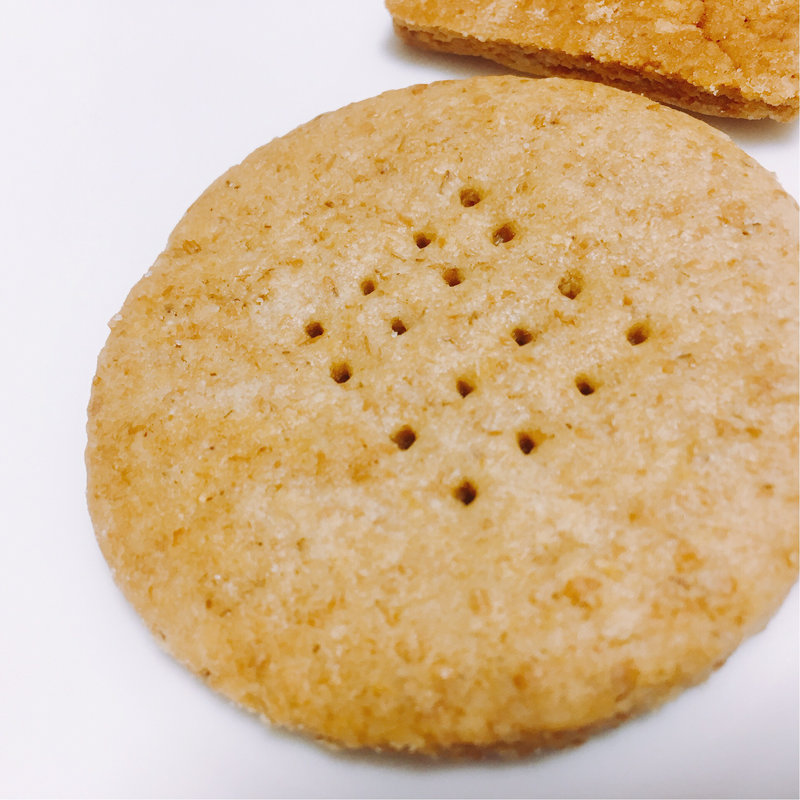 全粒粉ビスケット(Kies)