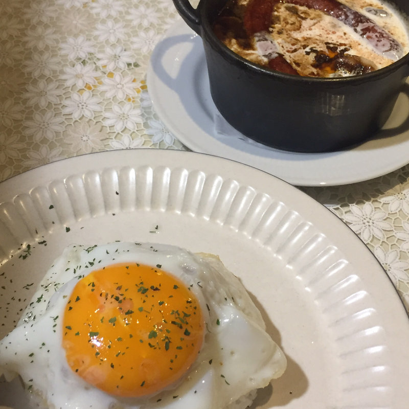 今週のカレー(ドイツ料理　ピラミッド )