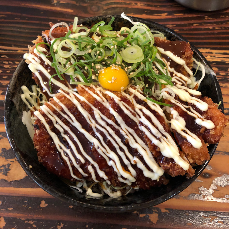 みそ・ソース ハーフ＆ハーフ丼(かつ丼三六八)