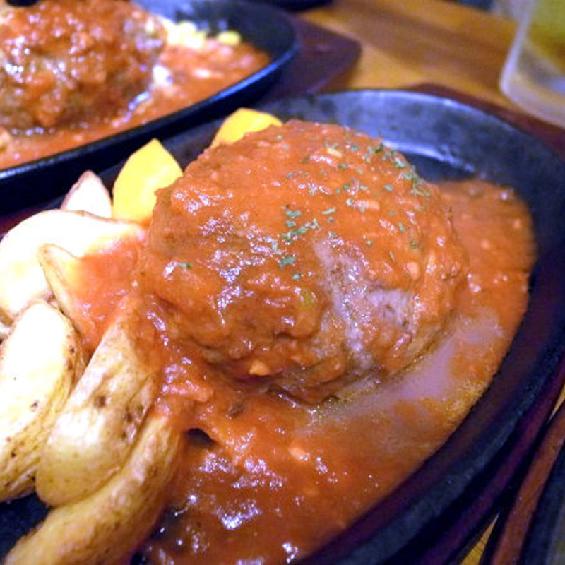 ハンバーグ（トマトソース）(ハンバーグレストランまつもと)