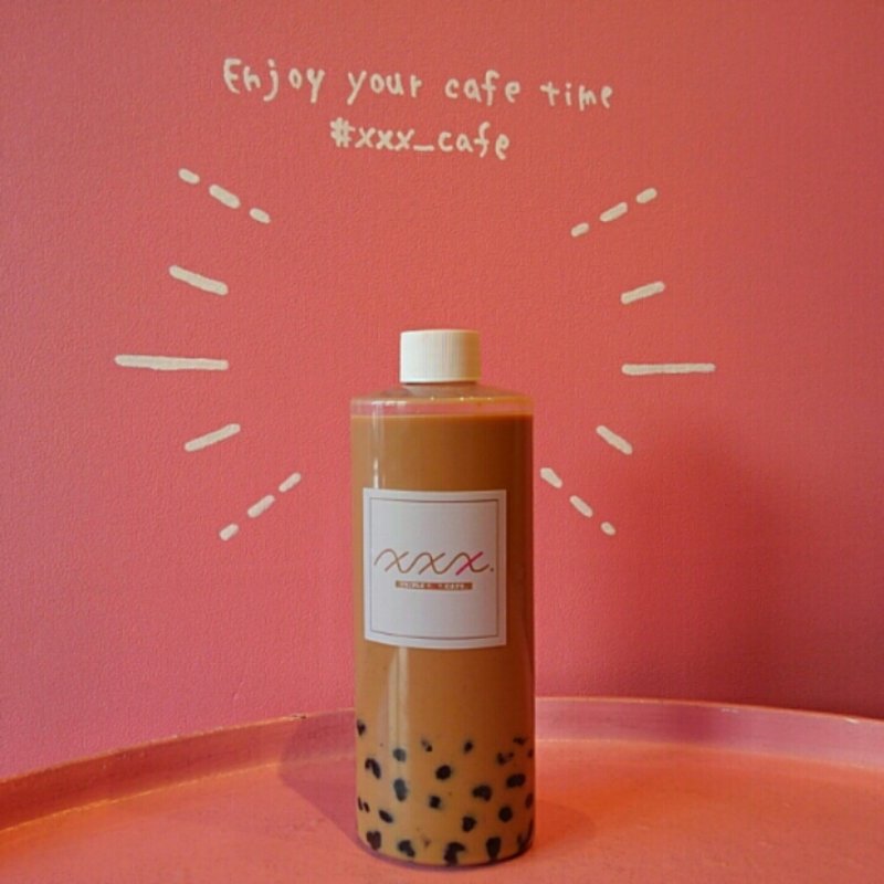 タピオカミルクティー(Triple x cafe)