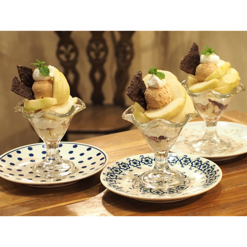 ラフランスのパフェ(LOVE TABLE Agarato farm to table)