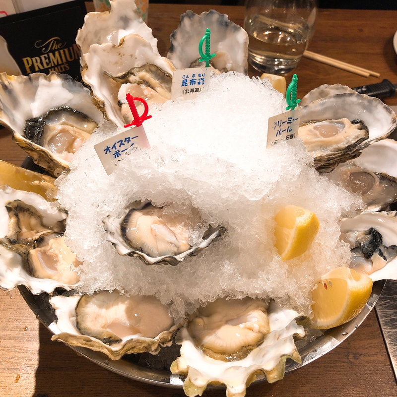 生ガキ3種盛り(かき小屋 新橋 )