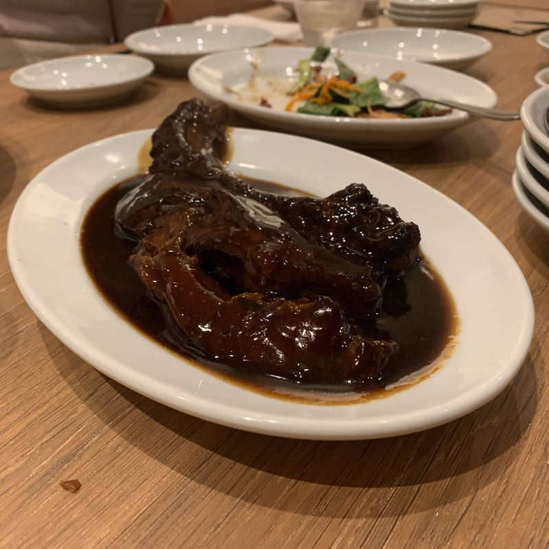 スペアリブの黒酢煮(jiubar / ジュウバー)