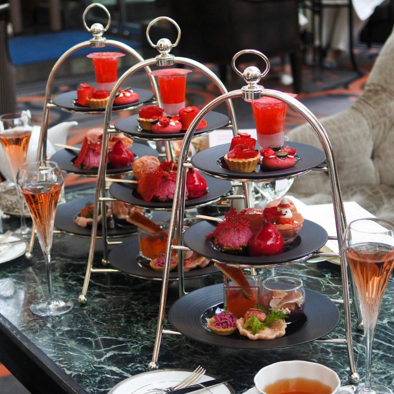 真っ赤なアフタヌーンティ(ウェスティンホテル大阪 ロビーラウンジ )