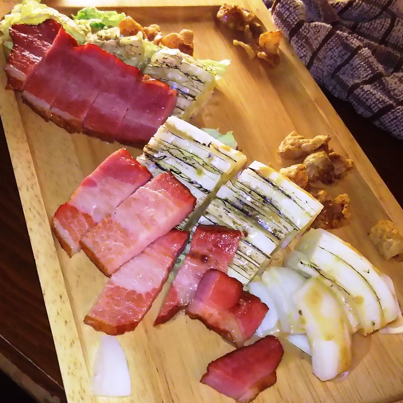 厚切りベーコンと白菜のグリル(とり鉄　川崎仲見世通り店　)