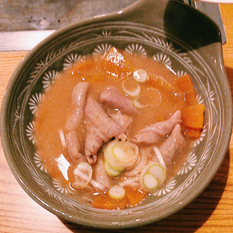 豚モツ煮込み(川庭)