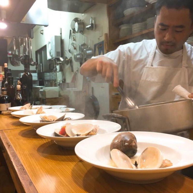 蛤の蒸し物(メゼババ )