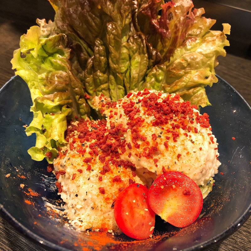 燻製ポテトサラダ(手作りホルモン焼き ぶたさま)