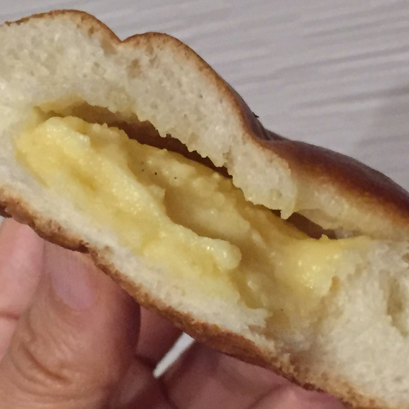 匠クリームパン(麻布十番モンタボー)