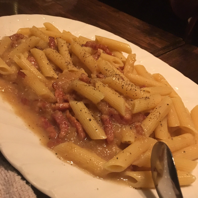 ベーコンと玉ねぎのナポリ風ジェノベーゼ(ダ ファビオ （DA Fabio）)