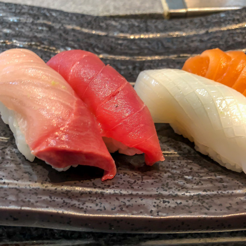 今日のにぎり(鮨處八千代 飯田橋店)
