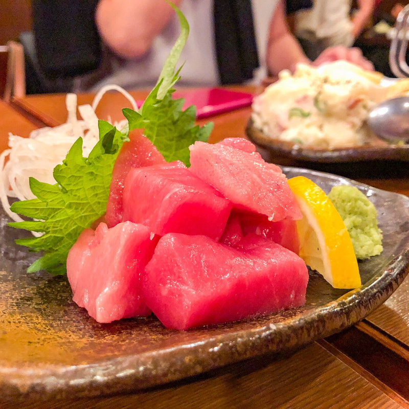 本まぐろのぶつ刺し(俺の居酒屋 三蔵 上野店 )