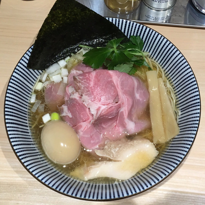 特製白醤油煮干しそば(寿製麺よしかわ 西台駅前店)