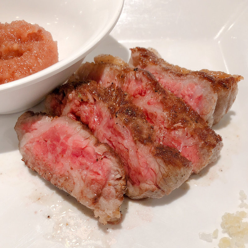 黒毛和牛A5ランクサーロイン70g(赤白 ルクア大阪店 （コウハク）)