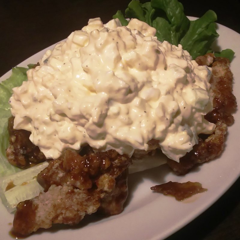 たっぷりタルタルのチキン南蛮(居酒屋 土間土間 川崎仲見世通り店)