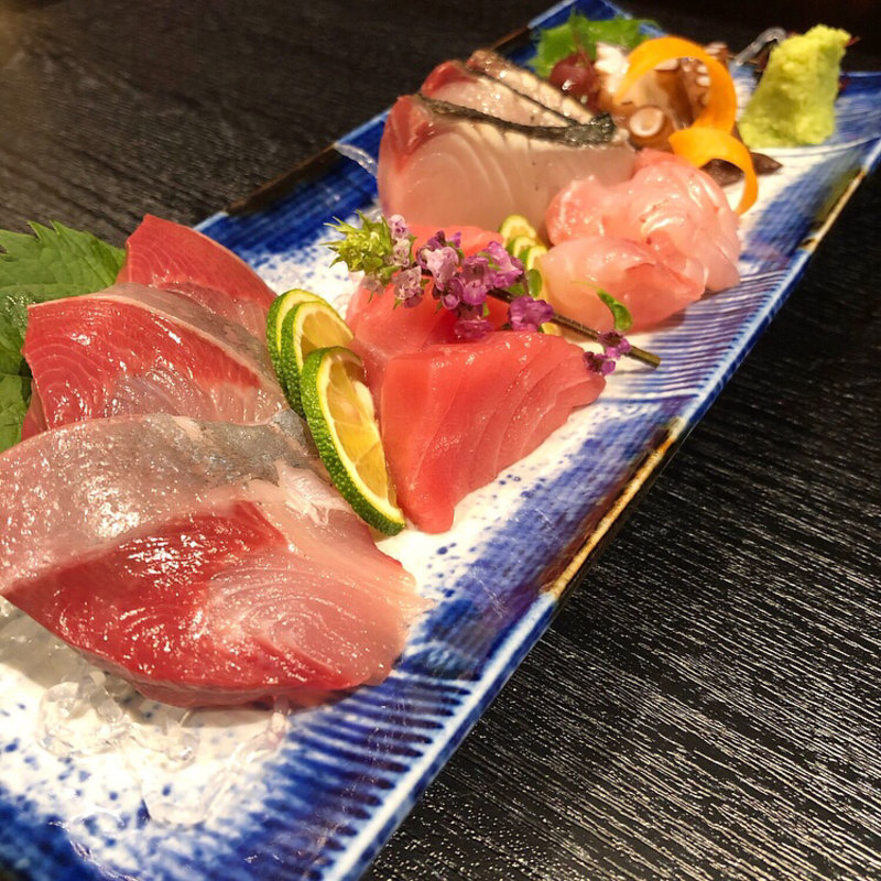 刺身(シオリヤ太陽族)