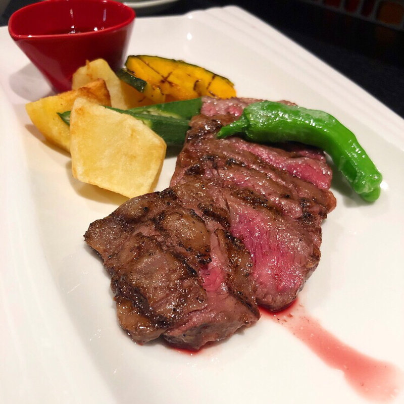 ハラミステーキ(シオリヤ太陽族)