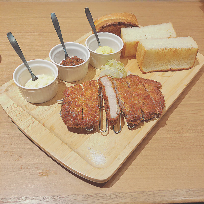 俺のとんかつサンド(俺のBakery&Cafe 松屋銀座 裏)