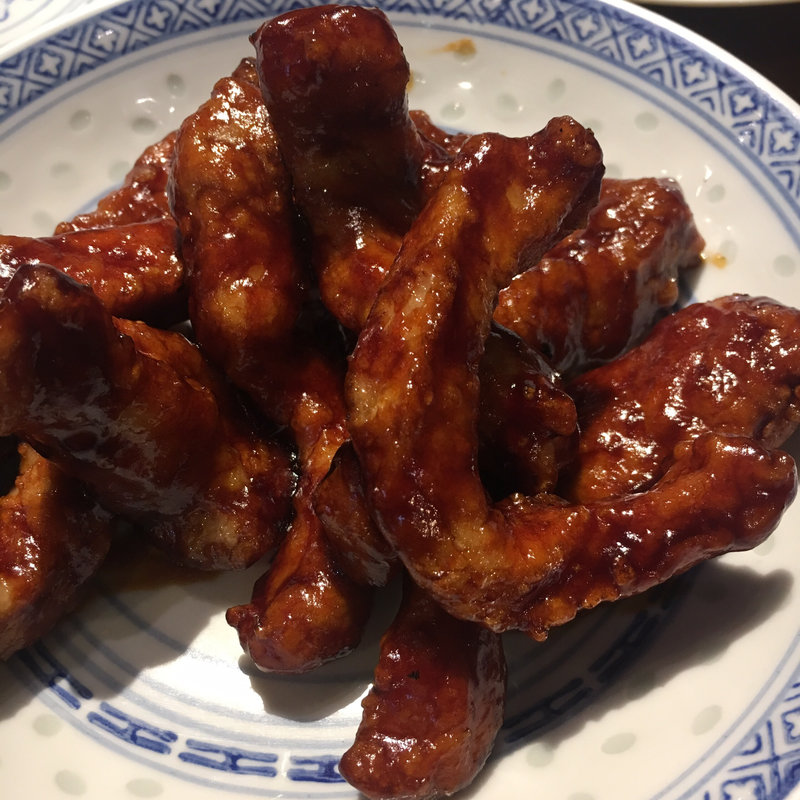 豚ロースの甘い黒酢炒め(香港麺 新記)