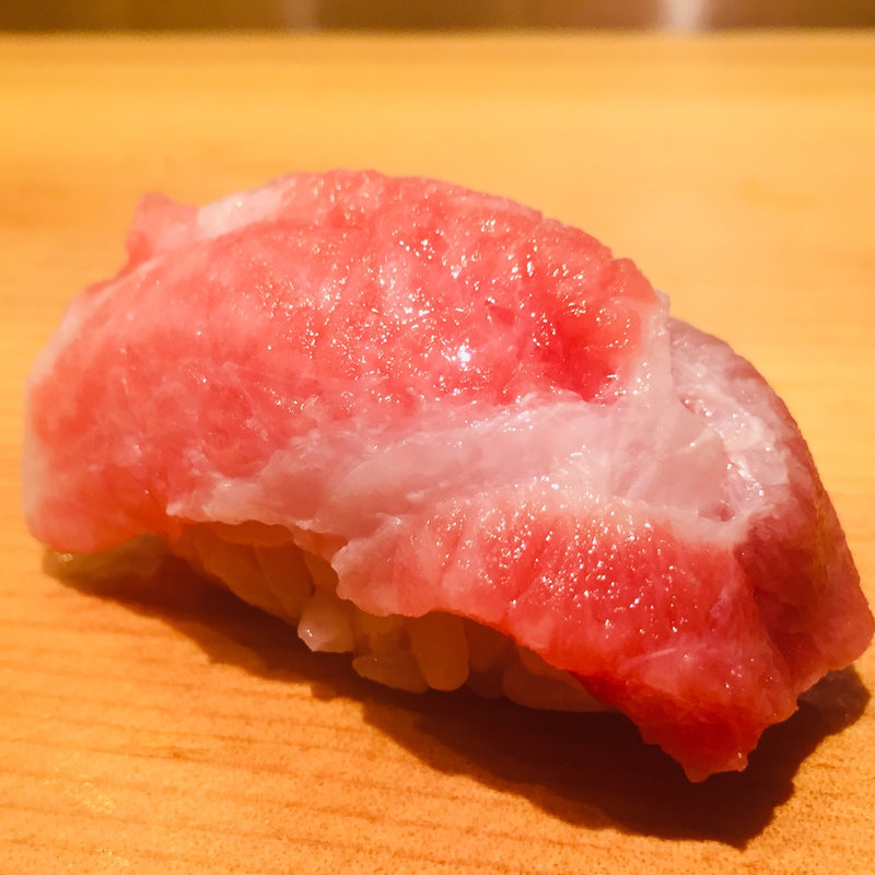 大トロ(築地 すし鮮 天文館2号店)