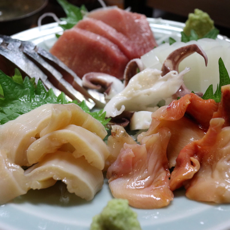 刺し盛り(谷中 鳥よし )