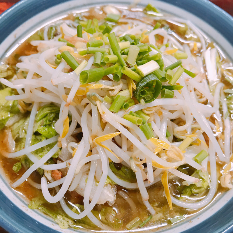 ソーキそば(キミ食堂 （きみしょくどう）)