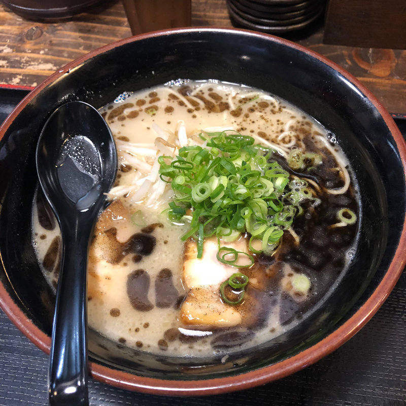 マー油豚骨ラーメン(らーめん幕末 田辺店)